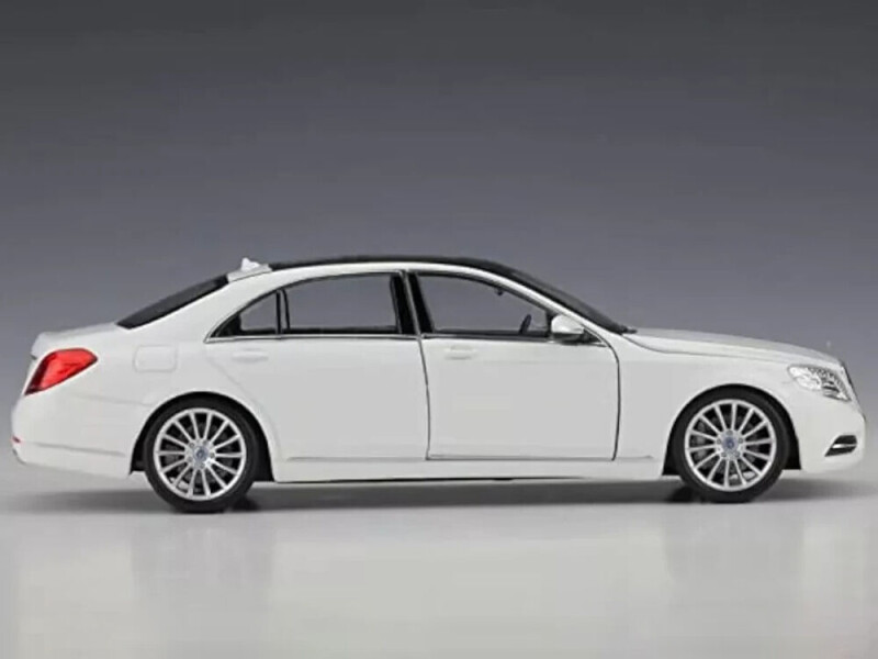 Welly Mercedes-Benz S-Class 1:24 bílý